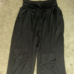 Small lose sweatpants